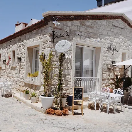 Muejde Alacati * Çeşme