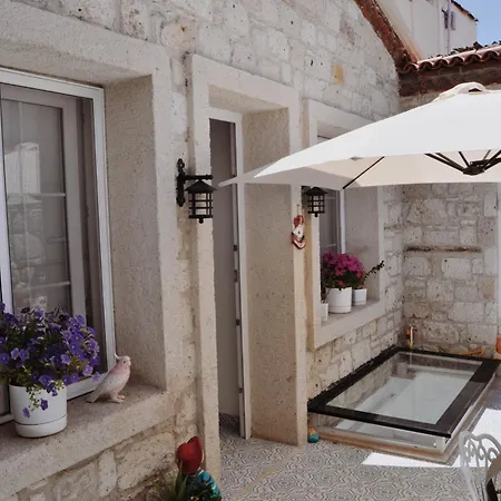 Muejde Alacati ホテル