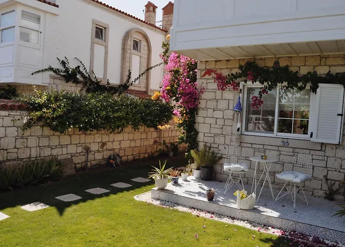 Muejde Alacati 酒店 Çeşme