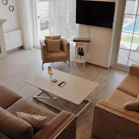 Hotel Muejde Alacati Çeşme