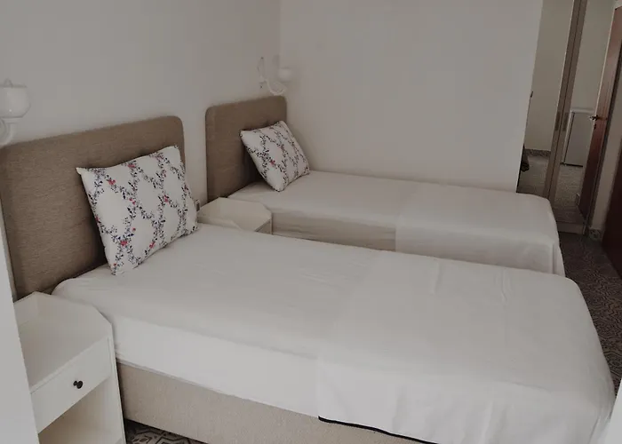 Muejde Alacati Hotel *