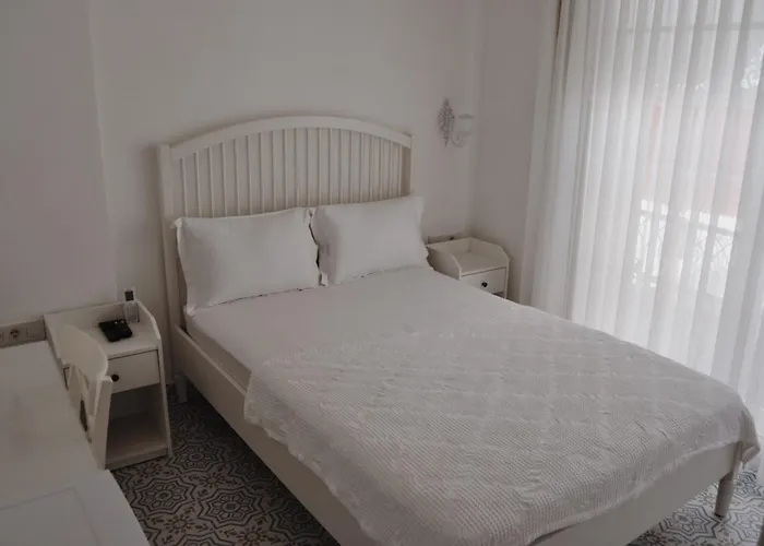 Muejde Alacati Отель