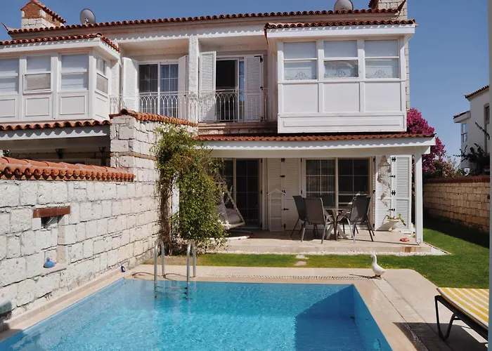 Muejde Alacati Çeşme